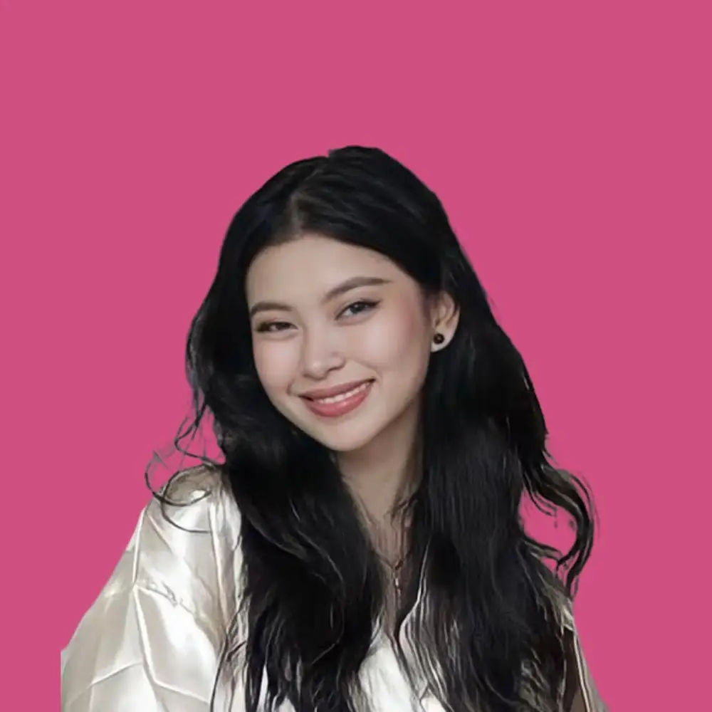 Robi, executive assistant to Karen Hewitt, supporting team collaboration, graphics, editing, and project management